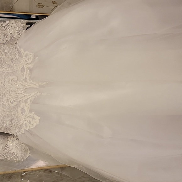 Communion Dress - Picture 2 of 3